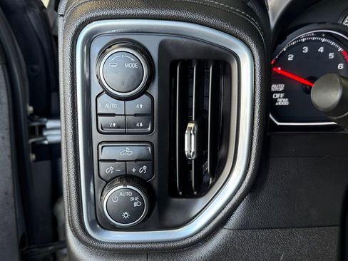 Used 2022 Chevrolet Silverado 1500 LT image 23