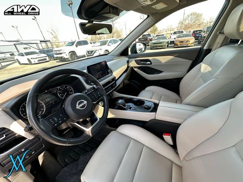 Used 2023 Nissan Rogue SL AWD/4WD image 14