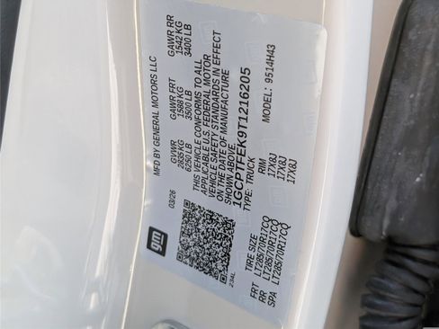 New 2026 Chevrolet Colorado ZR2 w/ Technology Package AWD/4WD image 13