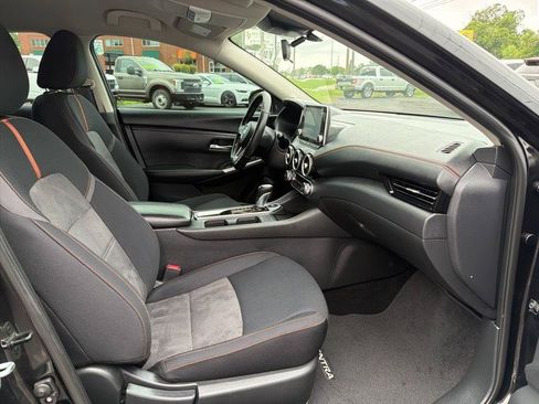 Used 2023 Nissan Sentra SR w/ Trunk Package FWD image 4