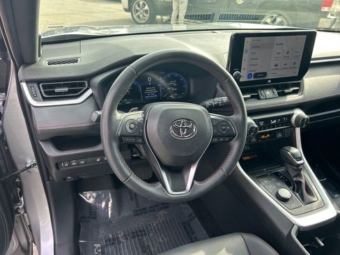 Used 2024 Toyota RAV4 XSE image 10