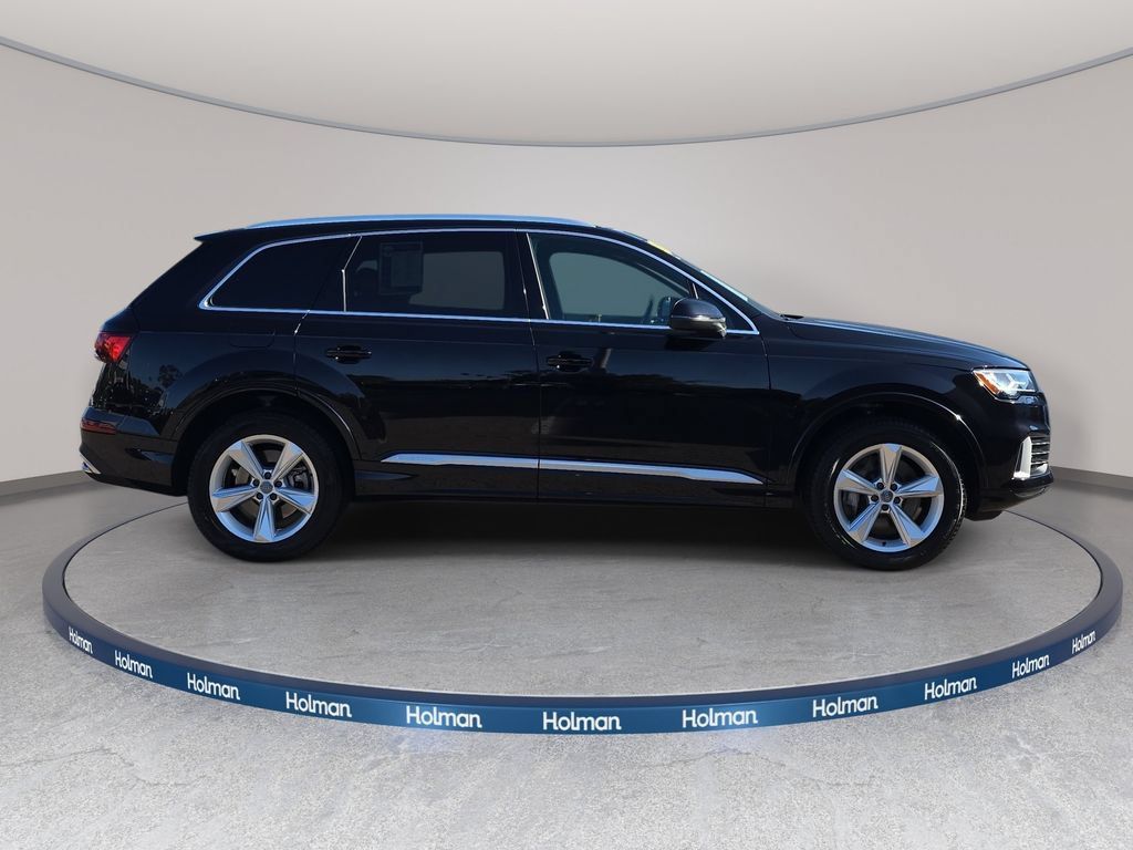 Used 2020 Audi Q7 2.0T Premium AWD/4WD image 5