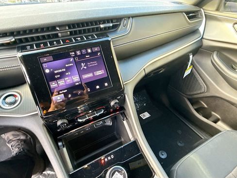 New 2026 Jeep Grand Cherokee Laredo RWD image 23