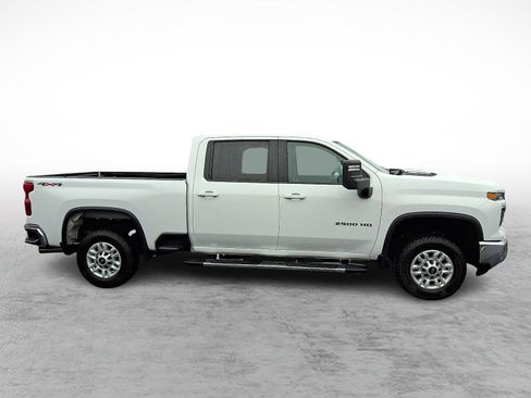 Certified 2024 Chevrolet Silverado 2500 LT image 8