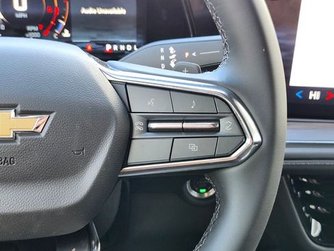 New 2026 Chevrolet Suburban LS image 29