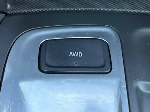 Used 2024 Chevrolet Equinox LT AWD/4WD image 28