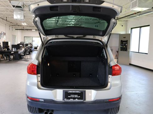 Used 2015 Volkswagen Tiguan S FWD image 35
