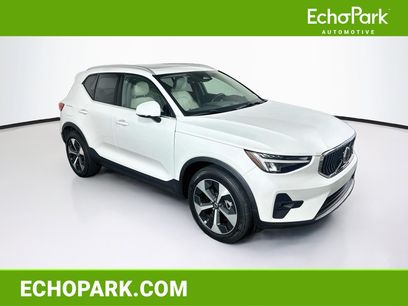 Used 2023 Volvo XC40 B4 Plus w/ Protection Package Premier