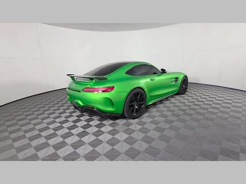 Used 2018 Mercedes-Benz AMG GT R image 38