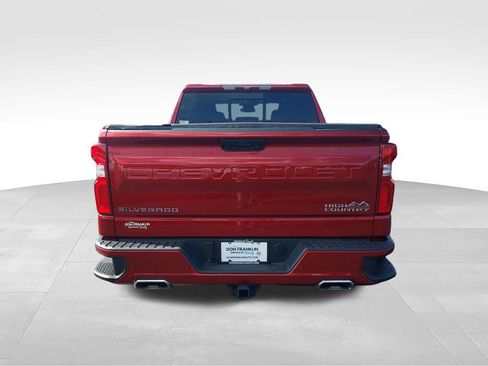 Used 2025 Chevrolet Silverado 1500 High Country w/ High Country Premium Package AWD/4WD image 9