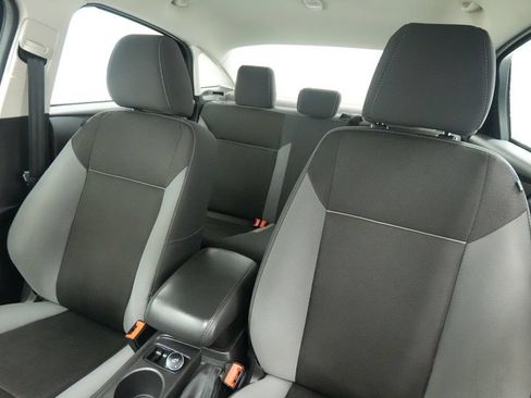 Used 2014 Ford Focus SE FWD image 13