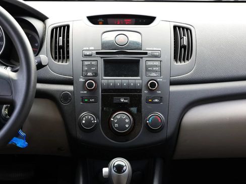 Used 2012 Kia Forte LX FWD image 34