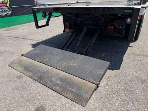 Used 2003 Ford F450 2WD Crew Cab Super Duty image 17
