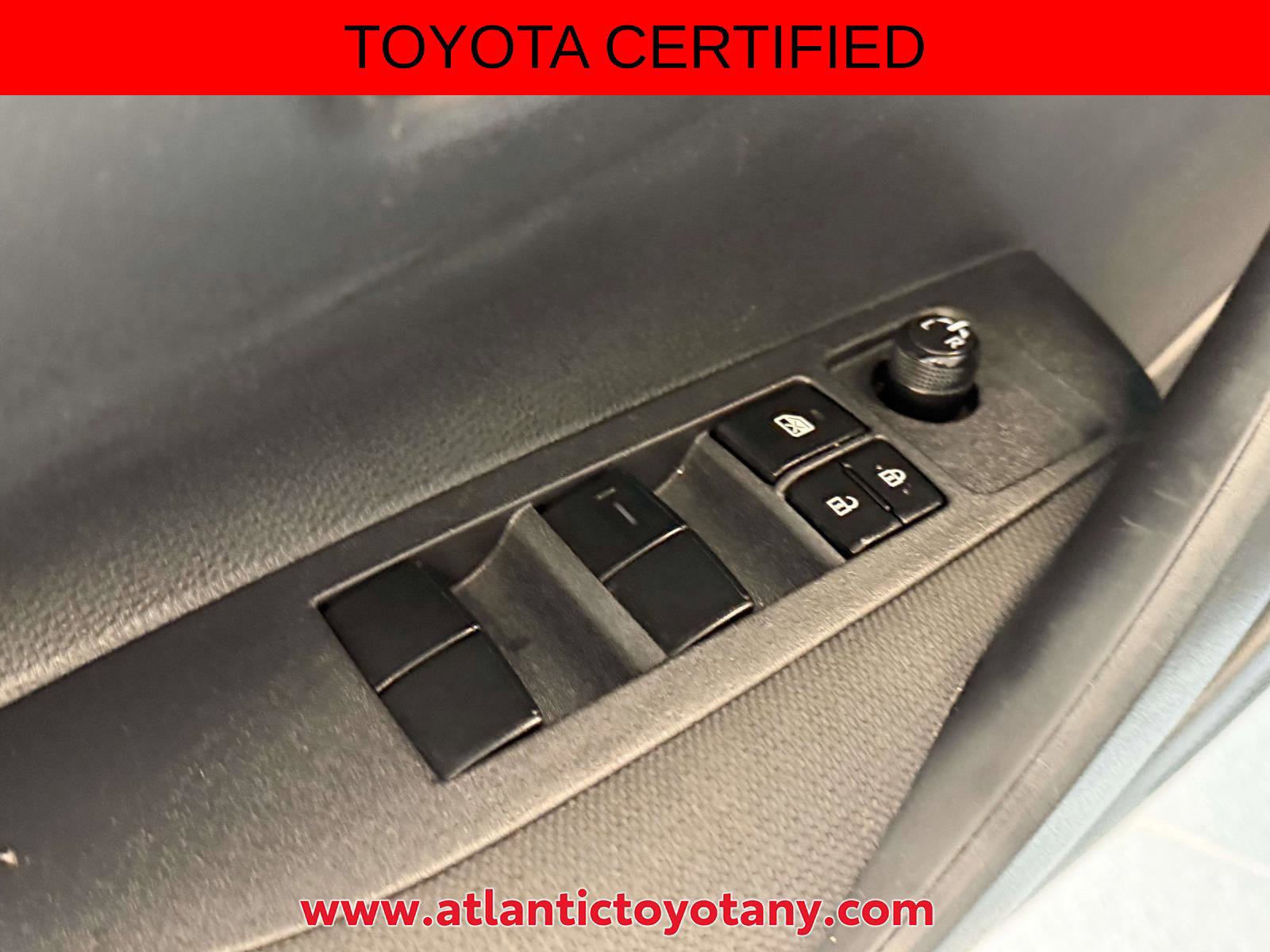 Certified 2024 Toyota Corolla LE FWD image 21