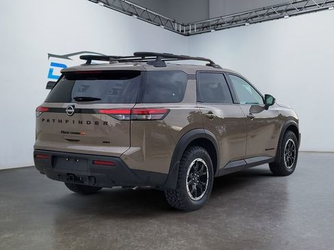 Used 2024 Nissan Pathfinder Rock Creek image 3