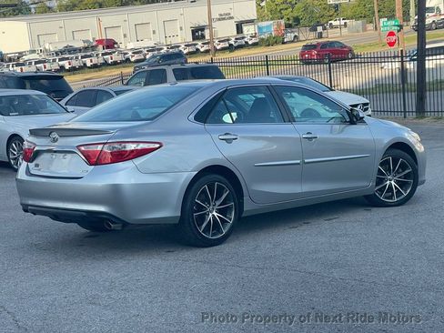 Used 2016 Toyota Camry XSE w/ Moonroof Package FWD image 2