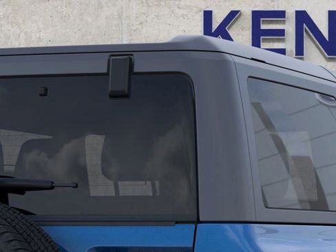 New 2025 Ford Bronco Base image 25