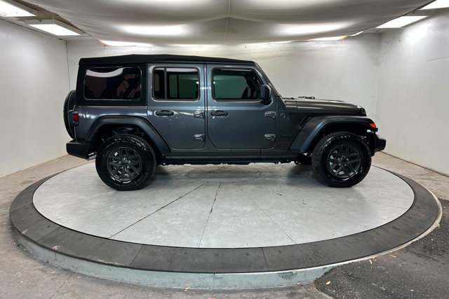 Used 2024 Jeep Wrangler Unlimited Sport AWD/4WD image 6