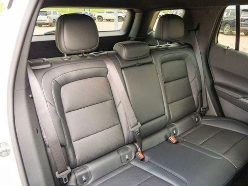 New 2026 Chevrolet Equinox LT w/ Convenience Package II image 20