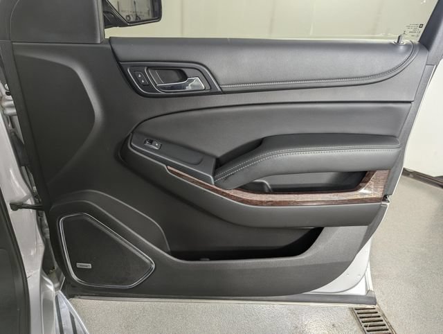 Used 2017 GMC Yukon SLE AWD/4WD image 28