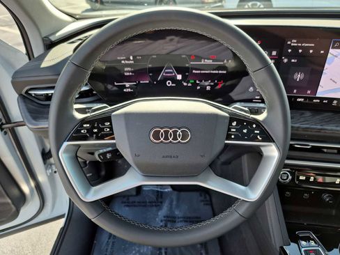 Certified 2025 Audi Q5 Premium Plus w/ Premium Plus image 20