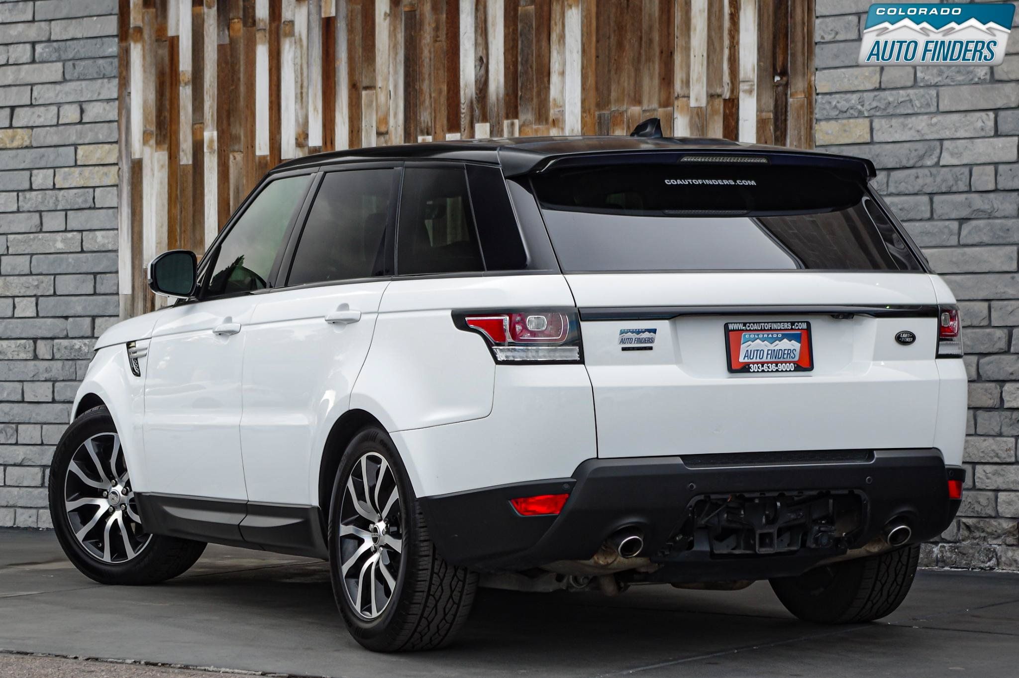 Used 2017 Land Rover Range Rover Sport HSE AWD/4WD image 4