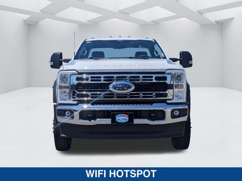New 2025 Ford F450 XL w/ XL Chrome Package image 9