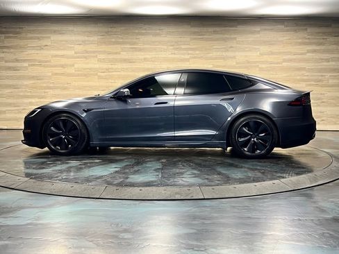 Used 2023 Tesla Model S Plaid AWD/4WD image 25