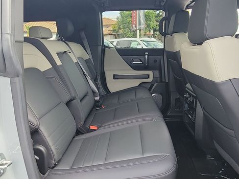 Used 2026 GMC Hummer EV SUV image 26