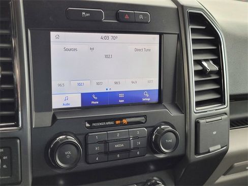 Used 2020 Ford F150 XLT image 9