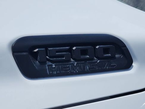 Used 2021 RAM 1500 Big Horn AWD/4WD image 30