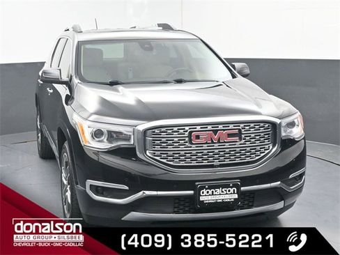 Used 2019 GMC Acadia Denali w/ Technology Package image 3