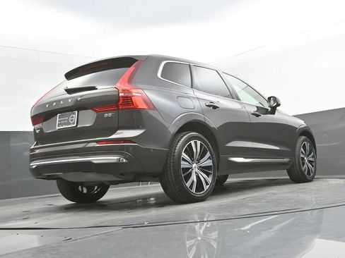 Certified 2023 Volvo XC60 B5 Plus w/ Protection Package Premier image 35
