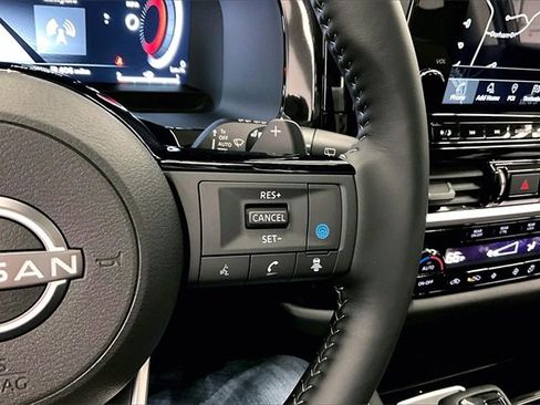 New 2025 Nissan Pathfinder Platinum image 23