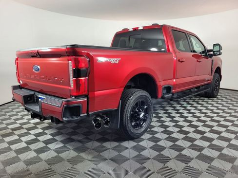 Used 2023 Ford F250 XLT w/ XLT Premium Package AWD/4WD image 3