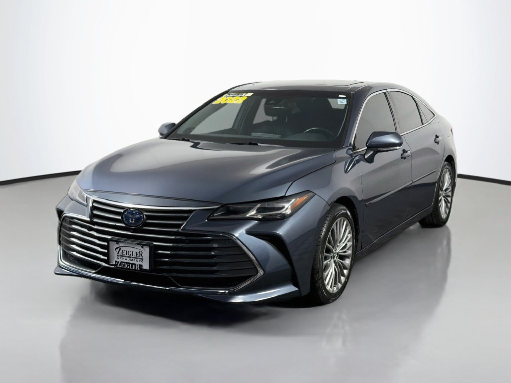 Used 2022 Toyota Avalon Limited w/ Advanced Safety Package FWD image 3