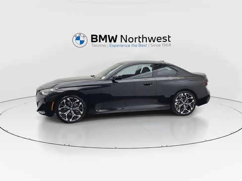 Used 2025 BMW 230i xDrive Coupe w/ Convenience Package image 10