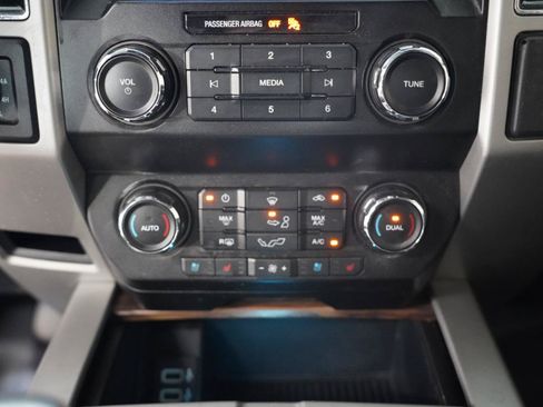 Used 2020 Ford F150 Lariat AWD/4WD image 21