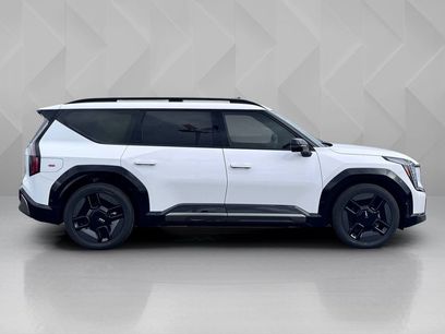 New 2026 Kia EV9 GT-Line
