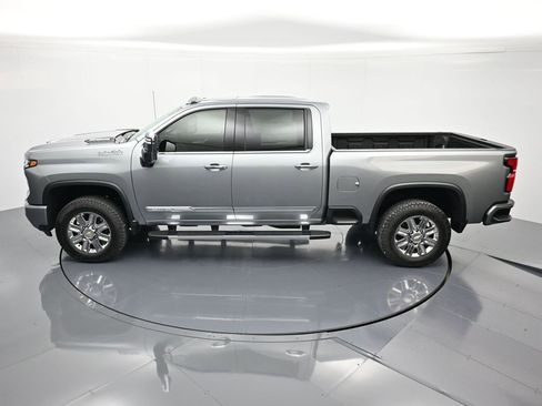 New 2026 Chevrolet Silverado 2500 High Country w/ High Country Premium Package AWD/4WD image 38