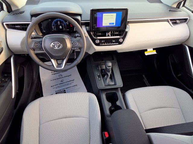 New 2026 Toyota Corolla Cross LE FWD image 10