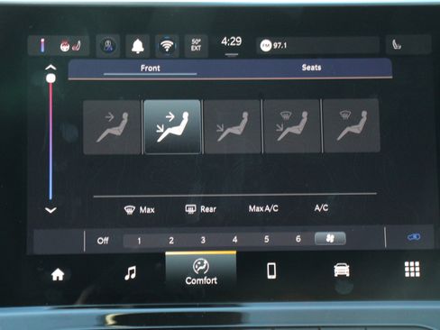 New 2026 Jeep Compass Latitude image 14