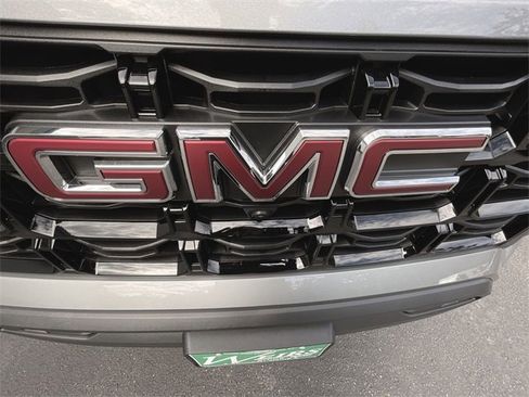 New 2026 GMC Canyon Elevation w/ Convenience Package image 30