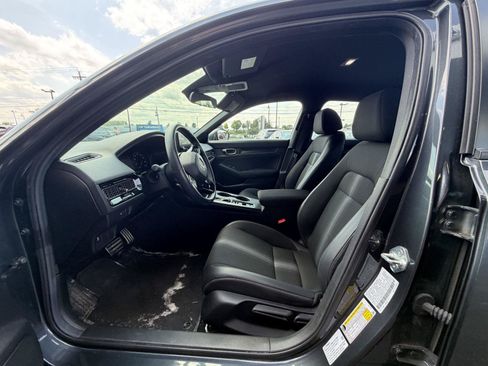 Used 2025 Honda Civic Sport image 2