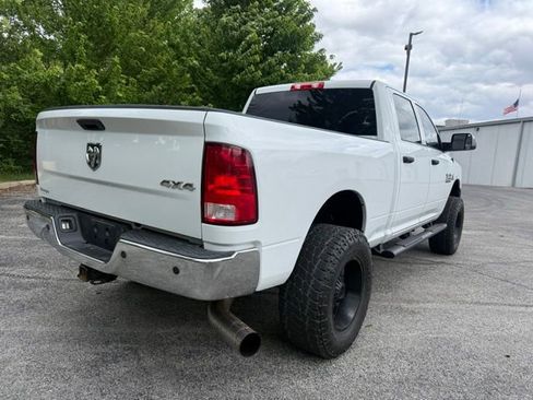 Used 2018 RAM 2500 Tradesman w/ Chrome Appearance Group AWD/4WD image 4