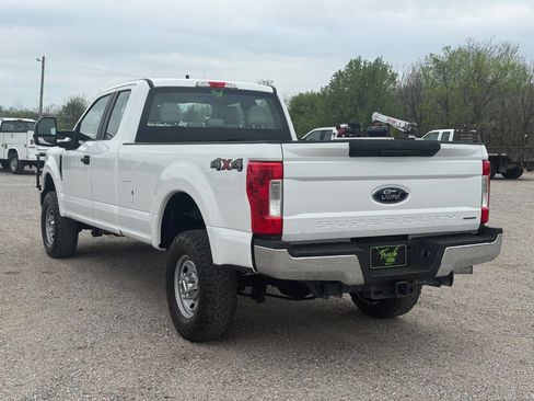 Used 2019 Ford F250 XL w/ XL Value Package image 8