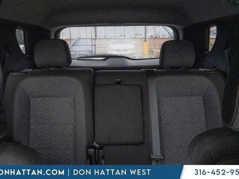 Used 2024 Chevrolet Equinox LT w/ LPO, Floor Liner Package FWD image 19