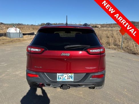 Used 2014 Jeep Cherokee Trailhawk w/ Comfort/Convenience Group image 4
