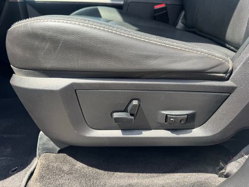 Used 2015 RAM 1500 Sport w/ Sport Premium Group image 14