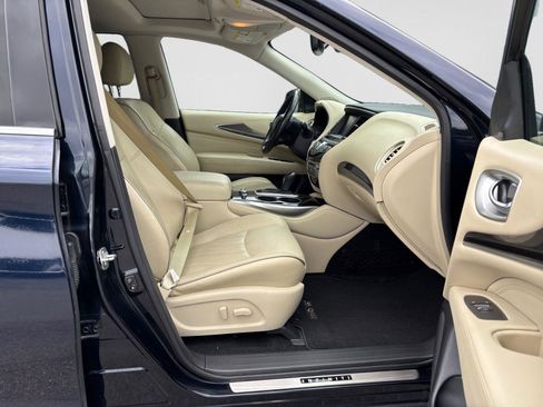 Used 2019 INFINITI QX60 Luxe w/ Essential Package AWD/4WD image 15